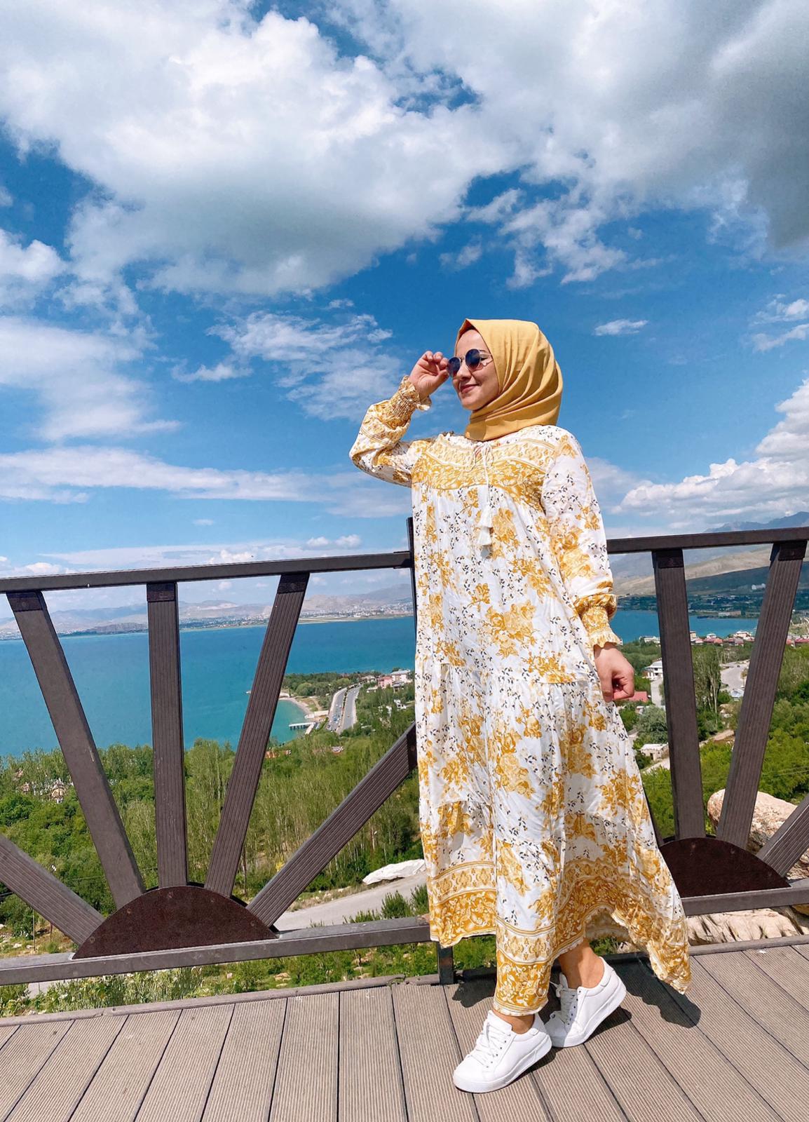 Viskon bağcıklı elbise - Görsel 9