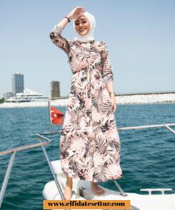 Yaprak desenli elbise