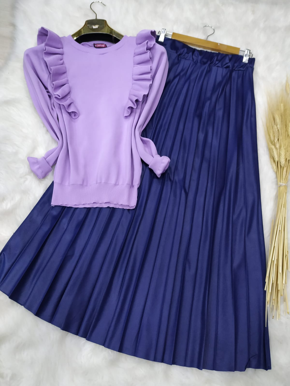 Deri görünümlü etek triko badi takım - Görsel 8