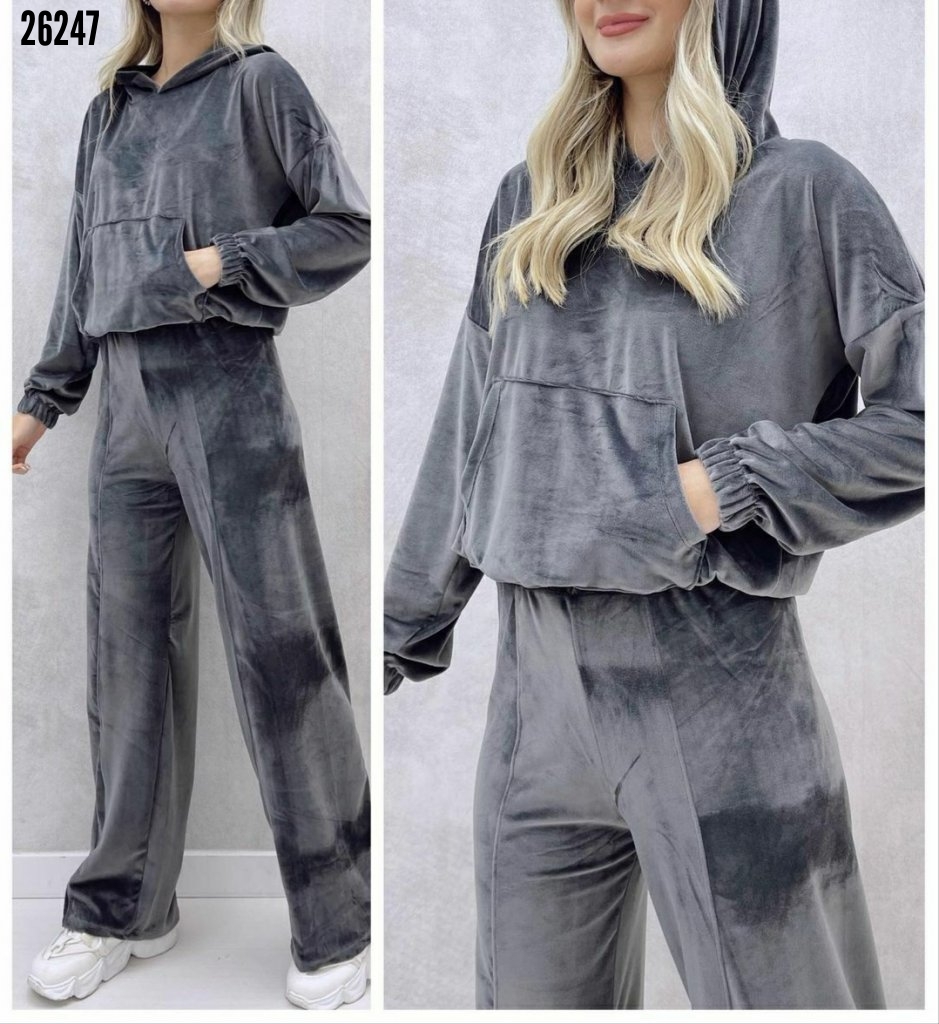 Kadife eşofman takımı - Görsel 4