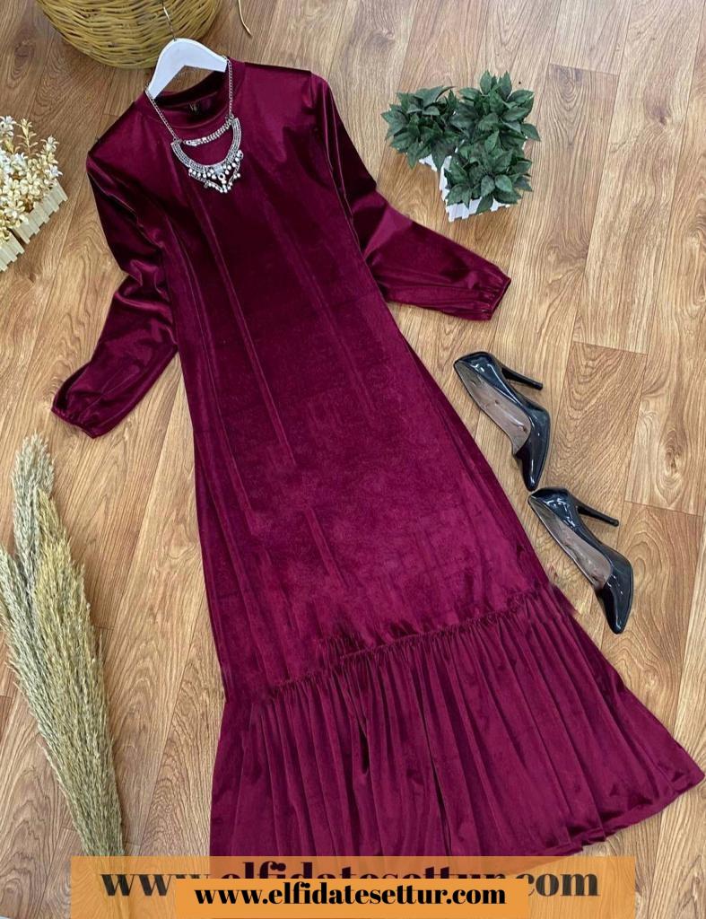 Kadife kemerli elbise