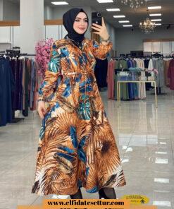 Yaprak desenli elbise