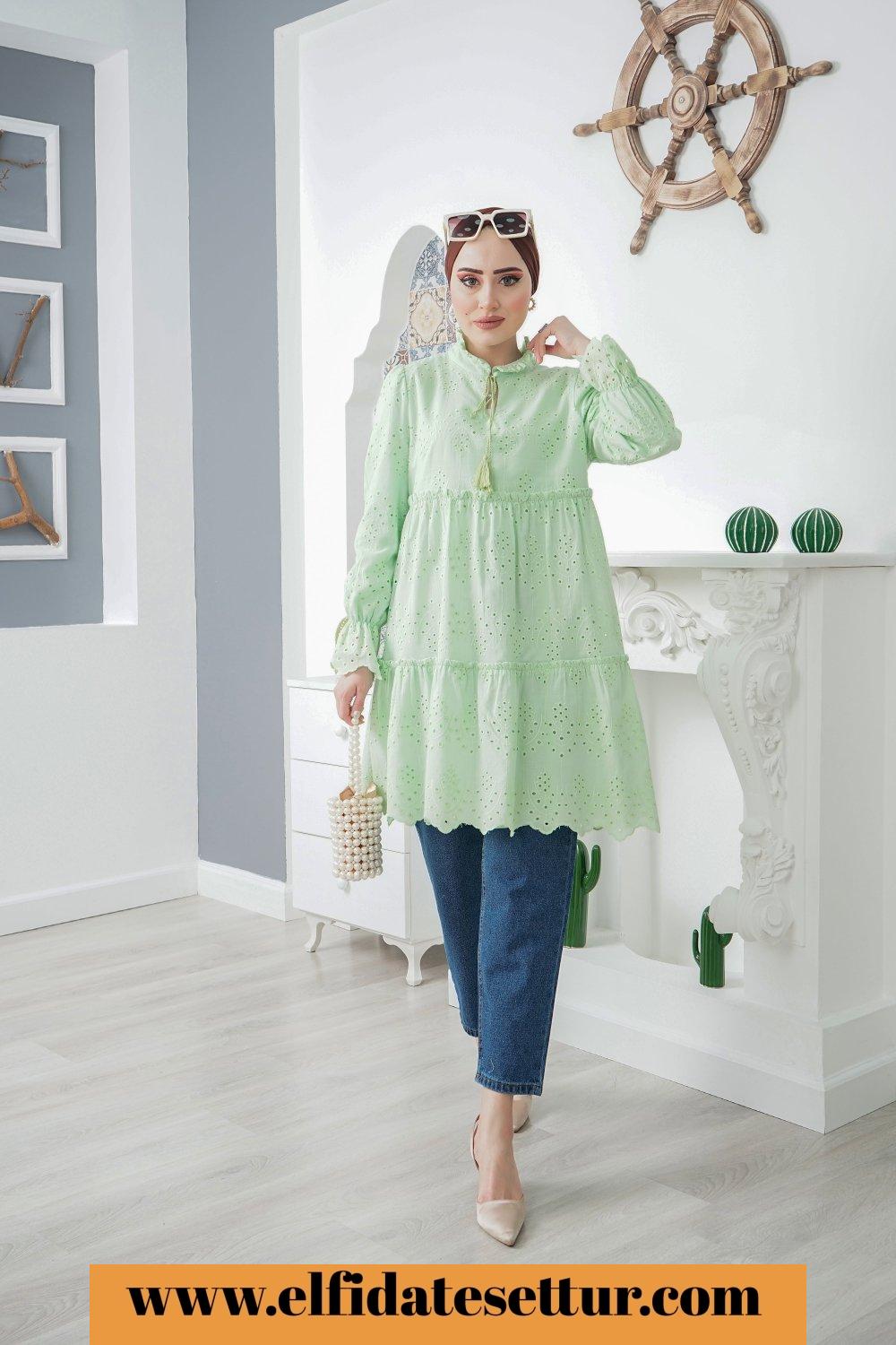 Brode dantelli karanfil tunik - Görsel 3