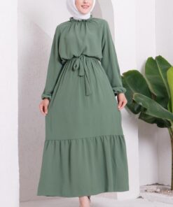 Yakası fırfırlı ayrobin kumaş elbise