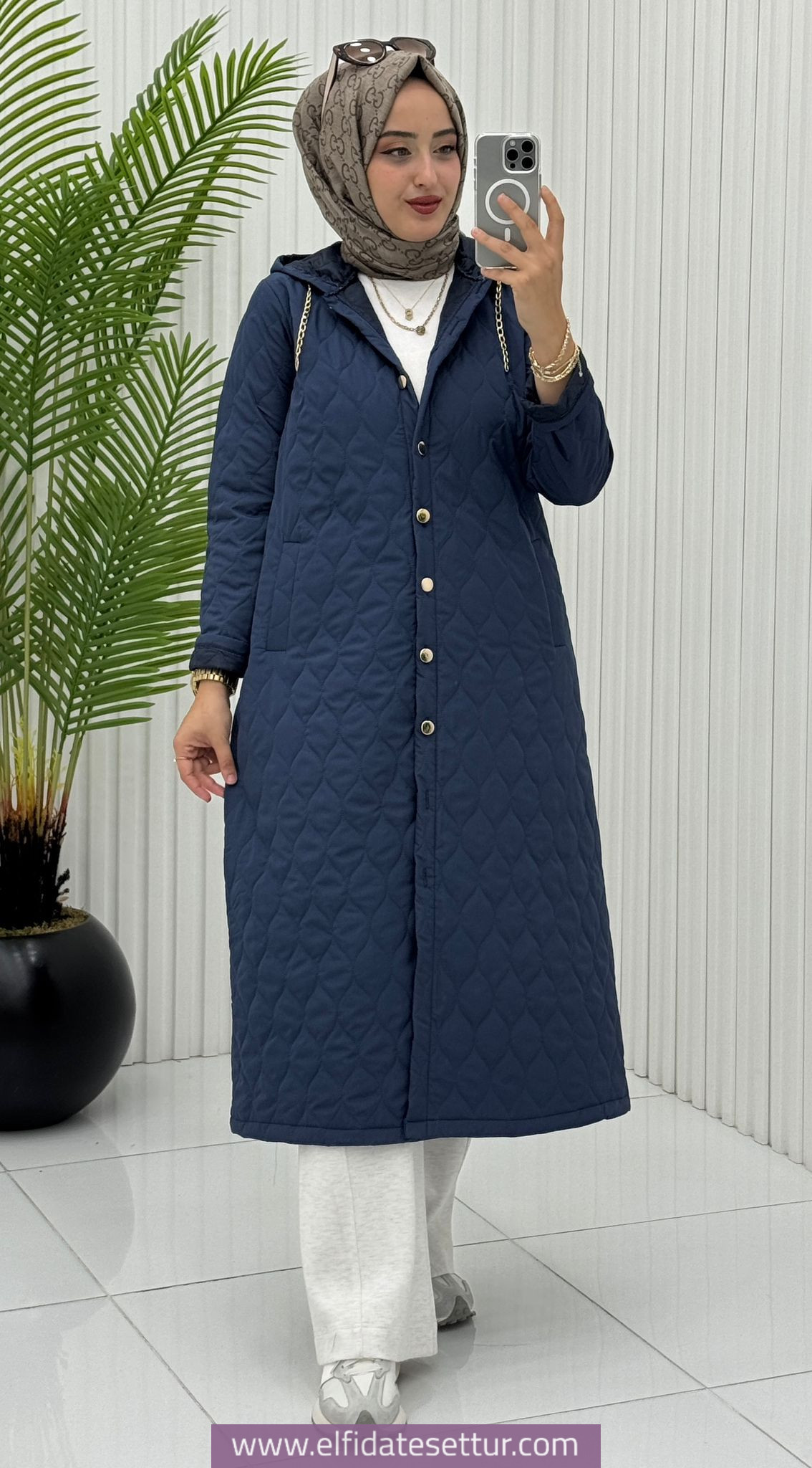 Gözde kapitone mont - Görsel 4