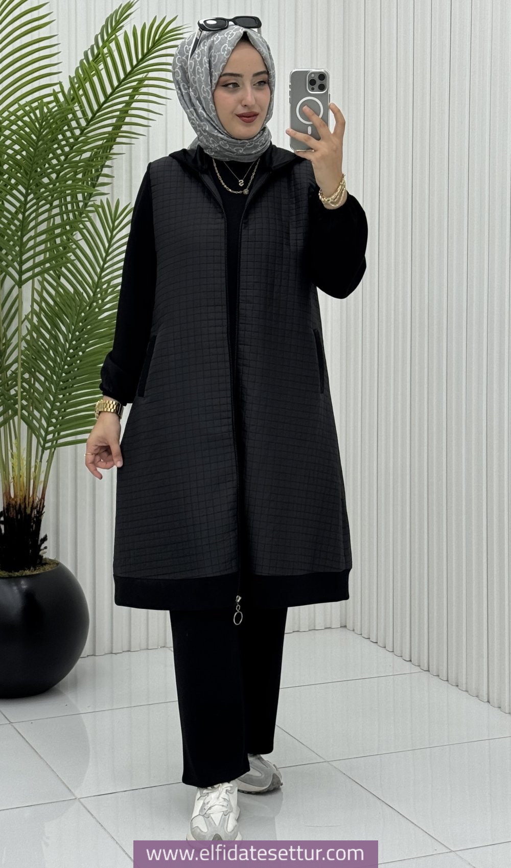 Kapitone yelekli üçlü takım - Görsel 3