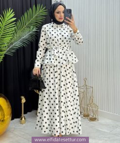 Puantiyeli etekli takim