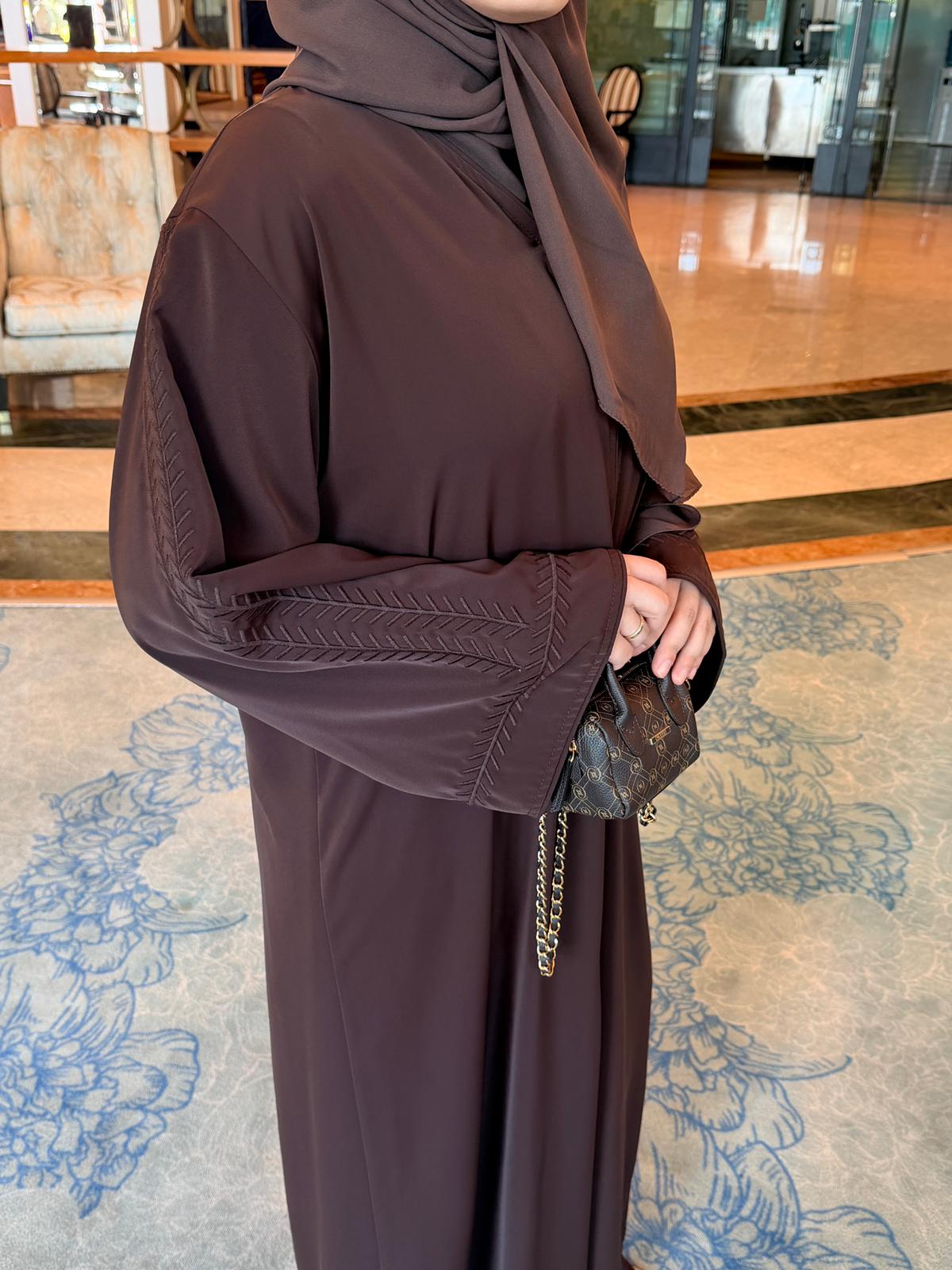 Liyana Dubai İpek Kumaş Büyük Beden Abaya Elbise - Görsel 2