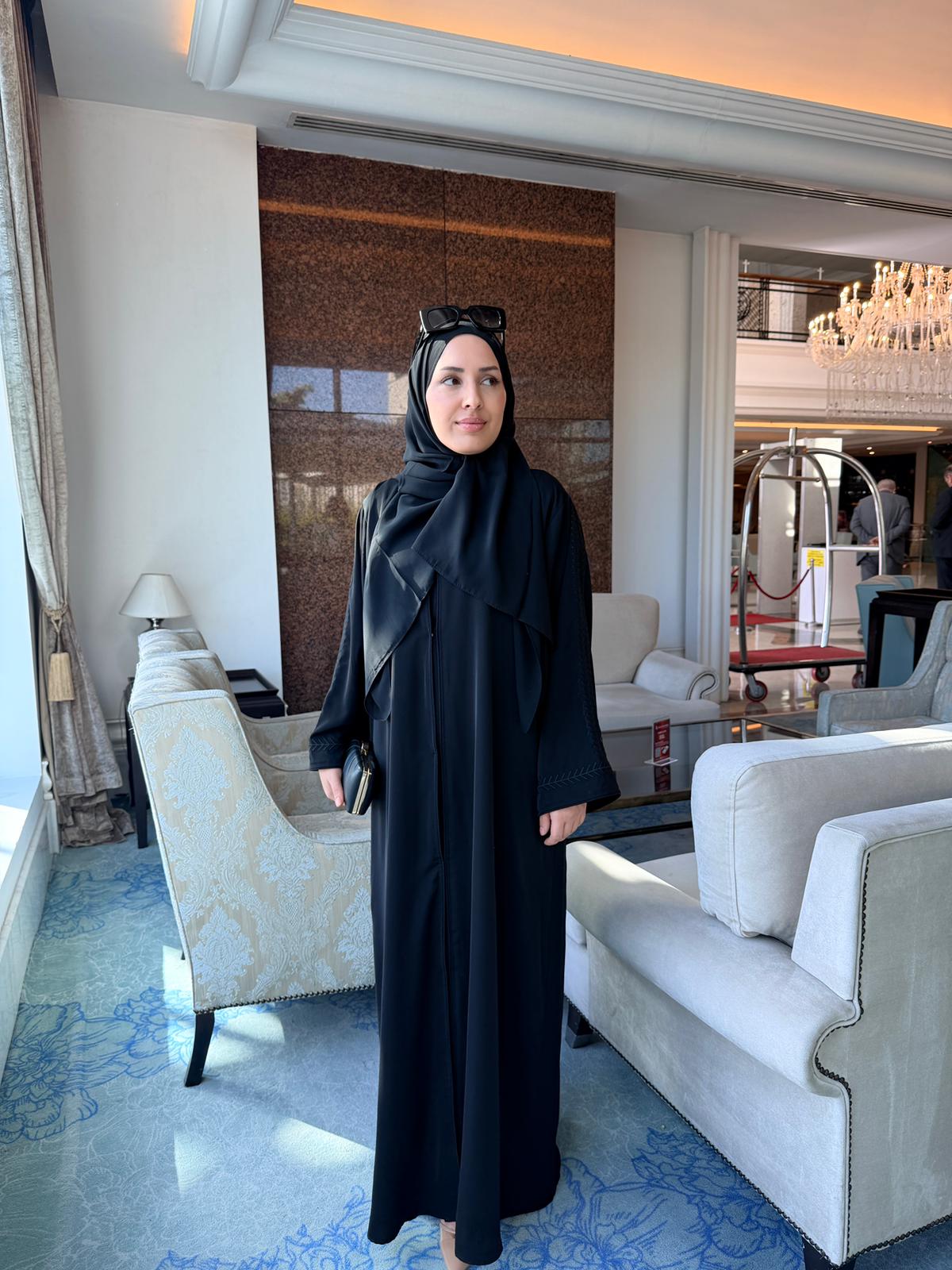 Liyana Dubai İpek Kumaş Büyük Beden Abaya Elbise - Görsel 3