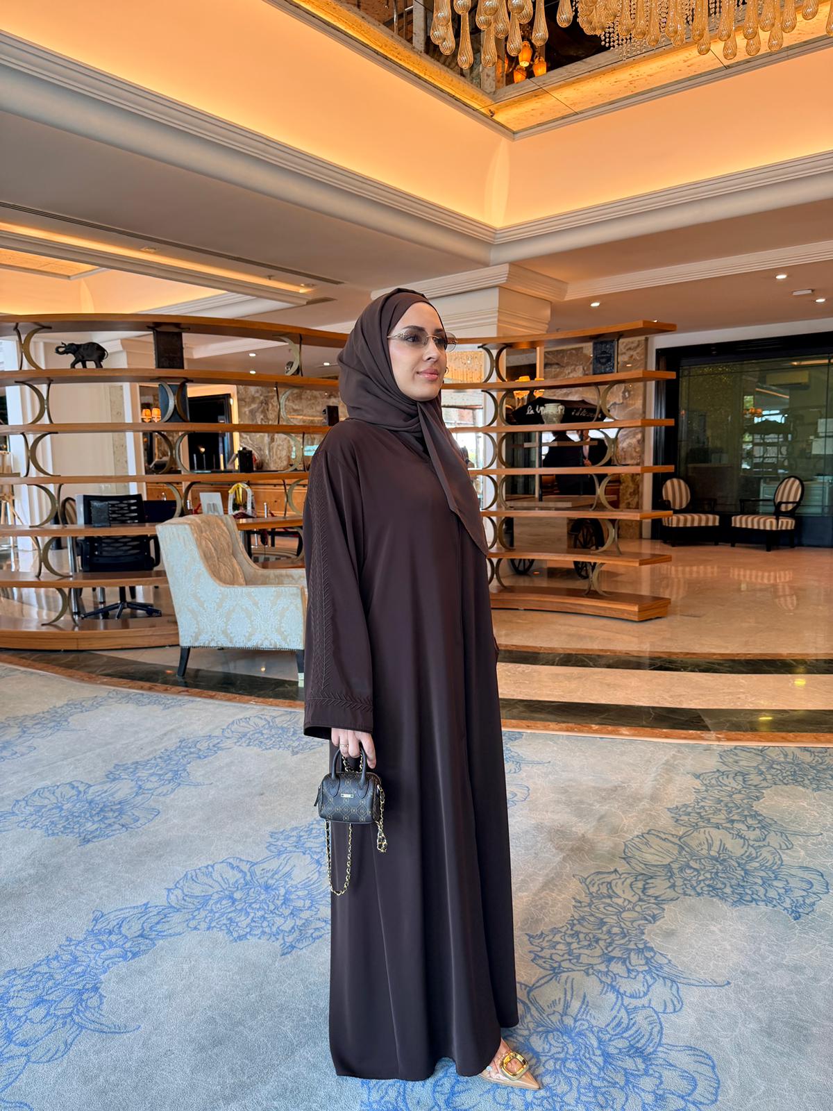 Liyana Dubai İpek Kumaş Büyük Beden Abaya Elbise - Görsel 7