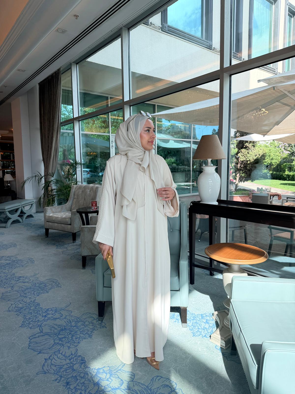 Liyana Dubai İpek Kumaş Büyük Beden Abaya Elbise - Görsel 8